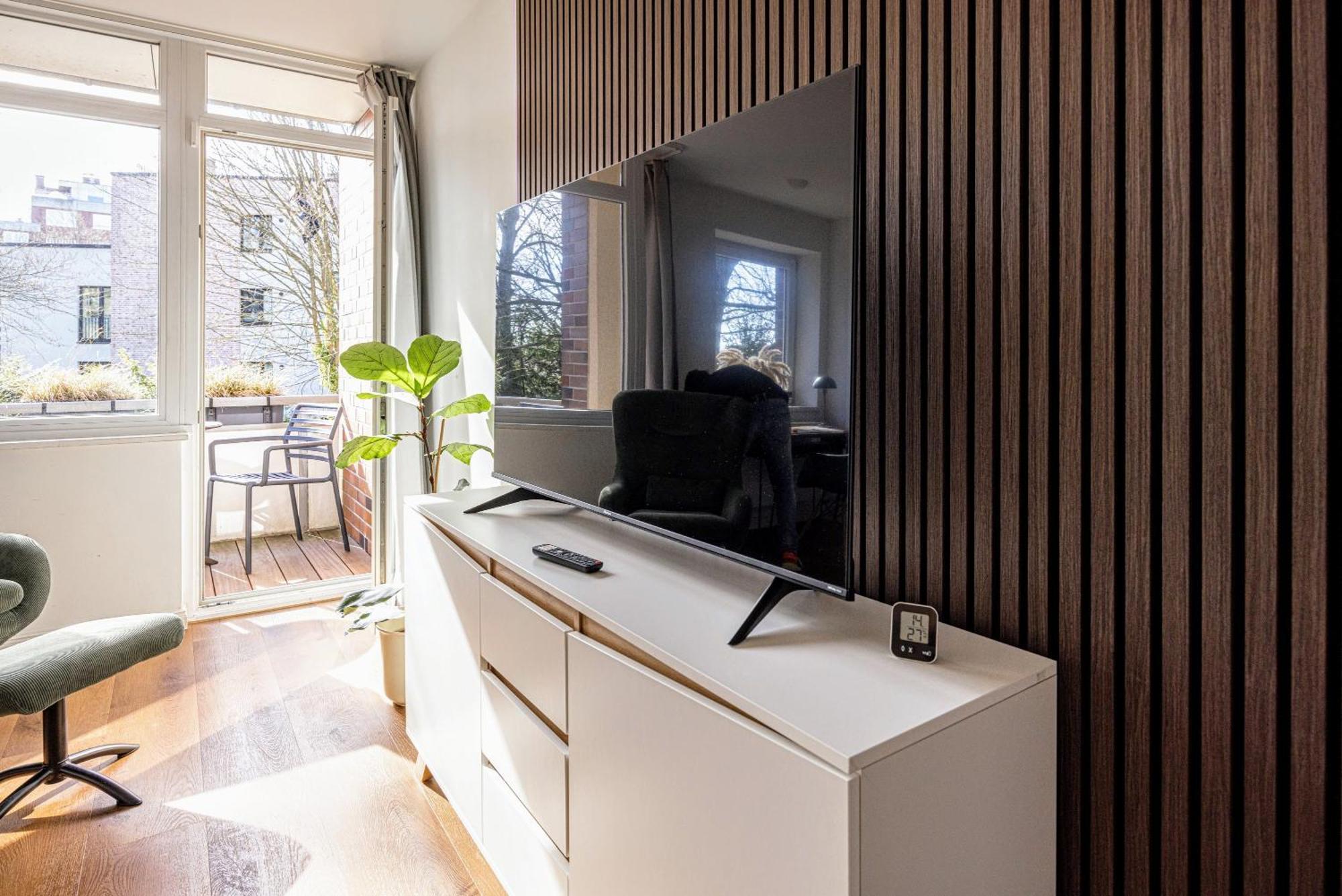 Have-A-Nice-Stay - Nahe Bahnhof - 20 Minuten Nach Hamburg - Trotzdem Ruhig Gelegen - 6 Minuten Zu Fuss Ins Zentrum Ahrensburg - Modern Eingerichtet Luaran gambar